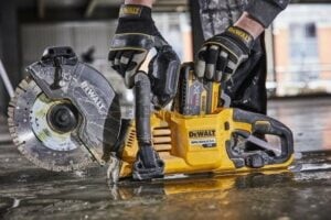 DCS690 Przecinarka do metalu / betonu DeWalt 230mm